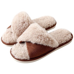 Popular Famous Custom Ladies Sandal Cross Fur <strong>Slipper</strong> Mongolian <strong>Felt</strong> Fur <strong>Slipper</strong> Sandals Indoor Anti-slip Soft Warm Shoes - Product Image 2