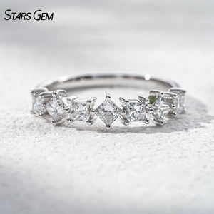 แหวนแต่งงาน StarsGem ทองคำแท้ 18K ชุบโรเดียม วินเทจ ประดับเพชรแล็บโกรว์ทรงปรินเซส น้ำหนัก 0.86 กะรัต DEF VS ของขวัญ - Product Image 4