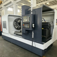 Torno CNC Horizontal Automático Fanuc CAK61125, 1250mm de Giro Máximo, 1500mm entre Centros, 105mm de Diámetro del Husillo, para Torneado Pesado