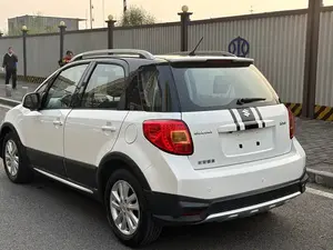 Auto Usado 2013 2014 2015 Changan Suzuki SX4 Comfort Cool <span class=keywords><strong>Play</strong></span> <span class=keywords><strong>5</strong></span> Puertas <span class=keywords><strong>5</strong></span> Plazas Hatchback Euro VI Gasolina Automático - Product Image 4
