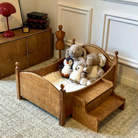 Vintage Massivholz-Hundebett mit Großem Raum, Leiter-Verbindungsschutz-Design, Ganzjährig Nutzbar, Rechteckig mit Abgerundeten Ecken