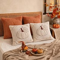 Housses de coussins d'automne beige orange citrouille |   Fausse fourrure jacquard, fermeture éclair invisible, doux pour la peau, lavable en machine