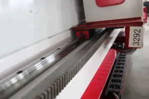 Cortador de alta precisão tabela cnc máquina de corte para corte de metal máquina de corte de folha de metal