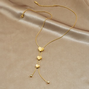 Fashionable Gold Plated Stainless Steel Heart Shape Chain Tassel Pendant Clavicle Necklace For Daily Wear Gift - Product Image 3