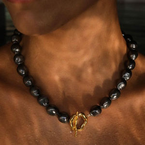 Acciaio inossidabile oro OT chiusura Vintage d'acqua dolce vera perla gioielli grande <span class=keywords><strong>collana</strong></span> di <span class=keywords><strong>perle</strong></span> barocche girocollo <span class=keywords><strong>collana</strong></span> di <span class=keywords><strong>perle</strong></span> nere per le donne - Product Image 2