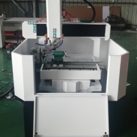 HONGDA Routeur CNC de précision de bureau en fonte de fer pour le bois, modèles 3030, 4040, 6040, 6060, 6090, petite machine CNC pour moules métalliques, prix