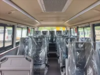 Nouveau Dongfeng 4X4 Manuel 10-19 Places Autobus de tourisme Diesel Expédition Tout-terrain Mini-bus Camping-car