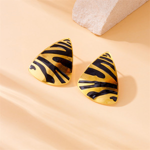 Geometric Triangular Gold Plated Stud Earrings With Zebra Pattern For Party Fashion - Product Image 2