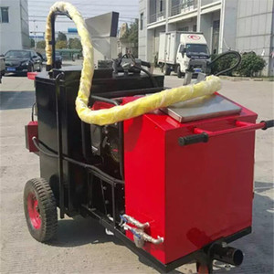 Asphalt <b>Road</b> Sealing <b>Machine</b> 100L Compact Design Engine Powered For <b>Road</b> Maintenance - Product Image 2
