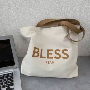 Wholesale Natural Cotton Tote <b>Bags</b> Lightweight Blank Bulk Shopping Cloth <b>Bags</b> Custom Canvas Tote <b>Bag</b> for <b>Gift</b> - Product Image 4