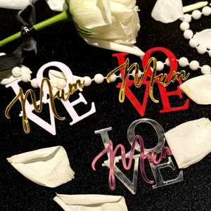 ของตกแต่งเค้กอะคริลิครูปน้ำผึ้งและความหวาน สำหรับวันแม่ อุปกรณ์ตกแต่งสถานที่ - Product Image 1