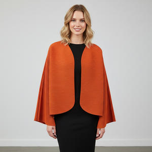 Elegante Chaqueta de Mujer de Talla Grande con Cuello Cuadrado y Manga Larga, Tejido Sólido Antiarrugas, Prenda Exterior Holgada con Pliegues, 100% Poliéster, en Stock - Product Image 1