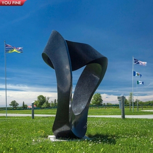 Sculpture abstraite YOUFINE en bronze, profil de visage, statue moderne en colonnes torsadées superposées pour la décoration des parcs et des places en bord de mer - Product Image 4
