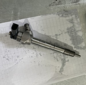 Yüksek Kaliteli Common Rail Enjektör 0445110646 03L130277J 03L130277Q 03L130855C 03L130855CX 2.0 TDI Dizel Motor için - Product Image 4
