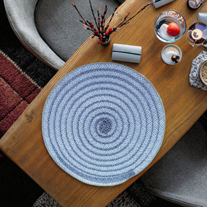 Circulaire PVC Tissé Motif Spirale Napperon Isolation Table Ronde Tapis Maison Hôtel Restaurant Cuisine Table Dessous De Verre PP Matériel - Product Image 1