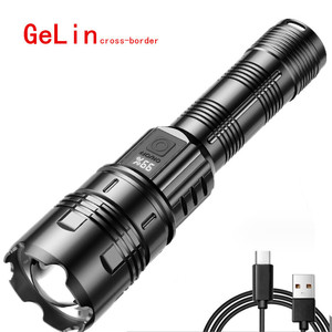 ไฟฉาย LED แบบชาร์จไฟได้ ปรับซูมได้ ปรับความสว่างได้ อลูมิเนียมอัลลอยด์ ไฟฉายยุทธวิธีสำหรับใช้งานกลางแจ้ง ชาร์จแบบ Type C แสงสีขาว - Product Image 3