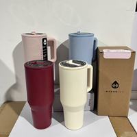Gobelet isotherme de grande capacité (40 oz) avec couvercle hermétique et poignée, anti-fuite, pour l'Europe et l'Amérique.