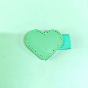Personalized Pu Heart Bookmark <b>Pink</b> Heart-Shaped Magnetic Book Marks Leather Bookmarks With Pen Holder - Product Image 3