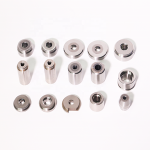 Op Maat Gemaakte Vierkante Stansmatrijs Metalen <span class=keywords><strong>Punch</strong></span> Pin Edm Matrijscomponenten Stalen Carbide Voertuigmatrijs Stempelen Huishoudelijk Aluminium Koper - Product Image 5