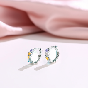 Pendientes Huggie E1869, Aleación Plateada, Forma de Corazón, Engaste de Bisel con Piedra Morada, Joyería de Moda Linda para Mujer, Regalo - Product Image 2