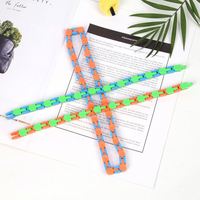 Mainan Rantai Plastik Mini Grosir, Desain Wacky Tracks Fleksibel, Sambungan Plastik Warna-warni, DIY Bentuk Berubah