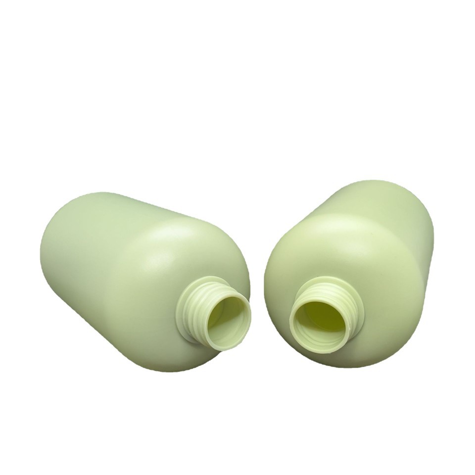 Wholesale lotion dish soap hand wash hanging shower gel bottles shampoo pet empty cosmetic pump black 500ml plastic bottle