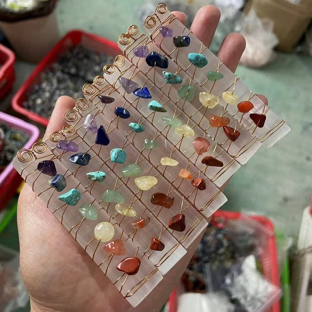 Natur Seven Chakra Beads Raw Rainbow Aura Selenite Stick Wand for Meditation Gemstone Spiritual Healing Product Wire Wrapped