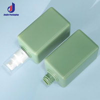 Bouteilles à pompe carrées en plastique PET 95ml 200ml, contenants cosmétiques vides pour shampoing, huile capillaire, lotion corporelle avec impression de logo personnalisée