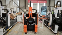 Machine de découpe de tubes au laser à fibre 120*120mm Cypcut pour la découpe de tubes en acier au carbone d'équipements de fitness
