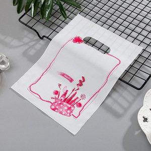 Bolsa de Camiseta de PE Reciclado Personalizada de un Solo Uso con Impresión de Logotipo para Supermercados y Exposiciones - Product Image 4