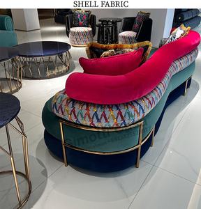 Divano Medusa con Braccioli Alti, in Tessuto e Metallo Riflettente, per Trucco e Relax, <span class=keywords><strong>Arredamento</strong></span> di Lusso per Soggiorno - Product Image 6