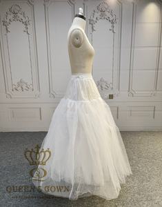 <span class=keywords><strong>Jupon</strong></span> de mariée QUEENS GOWN en <span class=keywords><strong>tulle</strong></span> à 4 couches, sans cerceau, coupe trapèze, taille ajustable, effet volumineux - Product Image 4