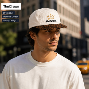 Gorra de camping de 5 paneles personalizada al por mayor de alta calidad con estampado de leopardo, bordado dorado en la visera, visera plana, estilo retro, unisex - Product Image 2
