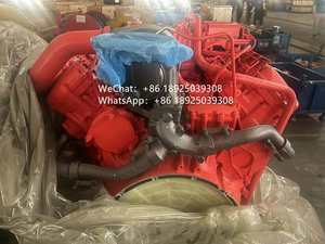 ชุดเครื่องยนต์ DC16 076A 8 สูบสีแดงคุณภาพสูงใหม่ล่าสุดจากโรงงานมีกําลังไฟฟ้าสูง 425KW/1900RPM.
