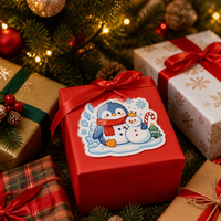 Autocollants en vinyle découpés sur mesure pour Noël, autocollants adhésifs de dessins animés pour l'emballage de boîtes cadeaux avec impression de logo pour enfants sur le thème des fêtes