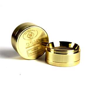 Broyeur à herbes en métal à 4 couches de 40 mm en gros, logo personnalisé, broyeur doré en alliage de zinc, briquets manuels et accessoires pour fumer - Product Image 4