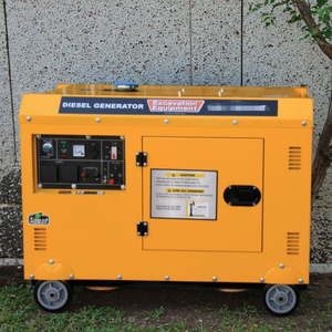 เครื่องกำเนิดไฟฟ้าดีเซลนานาชาติ แบบเงียบพิเศษ 5kva 20kva พร้อมตัวเลือก ATS ระบายความร้อนด้วยน้ำ ป้องกันเสียงรบกวน แรงดันไฟฟ้า 480v/240v ความถี่ 50Hz - Product Image 1