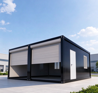Garages modulaires préfabriqués en acier portables avec portes à double volet roulant, unités de stockage de voitures personnalisées