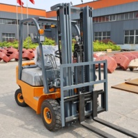 Chariot élévateur diesel 1,5 tonne à prix d'usine, moteur CE ISO, chariots élévateurs tout-terrain durables à prix abordable