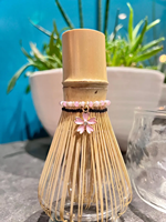 Chasen rose fait à la main avec breloque fleur de cerisier Chasen en bambou avec breloque Sakura