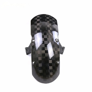 Guardabarros Delantero de Fibra de Carbono 3K para Kawasaki Z900RS 2018-2025 - Product Image 2