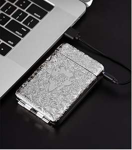 <span class=keywords><strong>Portasigarette</strong></span> <span class=keywords><strong>con</strong></span> <span class=keywords><strong>Accendino</strong></span> USB per 16 Sigarette Regolari da 84mm - Product Image 5