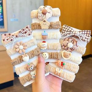 Lot de 5 élastiques à cheveux mignons pour filles avec nœuds, motif ours de dessin animé marron et fleurs, accessoires pour cheveux élastiques pour enfants - Product Image 3