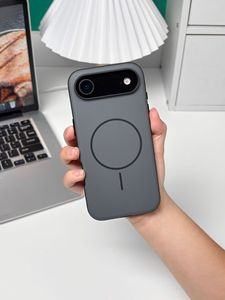 Nuova Custodia Protettiva Effetto Pelle con Anello Magnetico Originale Compatibile con iPhone 17 PM e Apple 16 Pro Max - Product Image 5