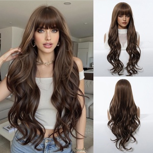 Parrucca Sintetica Lunga e Riccioluta Marrone Scuro con Frangia, Nuova Collezione Europa Stati Uniti, Onde Grandi, Realizzata a Macchina, per Donna - Product Image 2