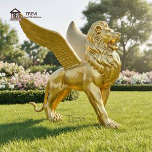 Estatua de León con Alas de Bronce Dorado de Tamaño Real TREVI, Escultura para Adorno de Jardín o Recuerdo - Product Image 1