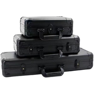 Vente en gros de 200 à 1000 pièces de valises de <span class=keywords><strong>jeu</strong></span> de snooker, boîte noire en métal pour jetons de <span class=keywords><strong>poker</strong></span> avec logo personnalisé et service OEM/ODM, haute qualité - Product Image 4