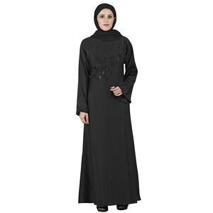 Abaya musulmane brodée sur la poitrine Service OEM personnalisable de style moyen-orient pour femmes - Product Image 4