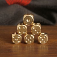 Dés de décision décoratifs en laiton massif gravé de 15 mm, 25 g, pour jeux de société et fêtes