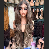 Perruque Lace Front Body Wave 32 pouces 13x4 Transparente Sans Colle Base Soie Ligne de Cheveux Naturelle Résistante à la Chaleur Synthétique